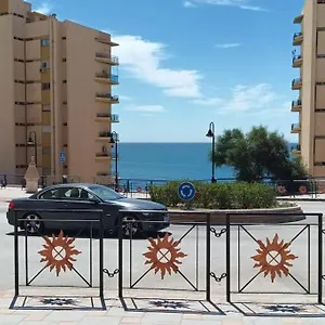 Apartamento En Playa Carvajal, Fuengirola